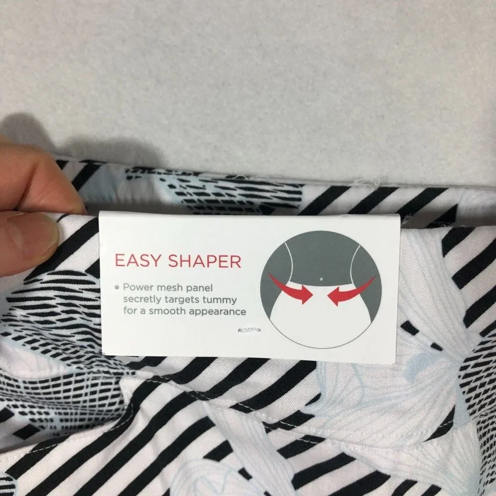 NEW Lady Hagen Women Missy 4 Empower Printed Skort Calm Blue Easy Shaper NWT $55